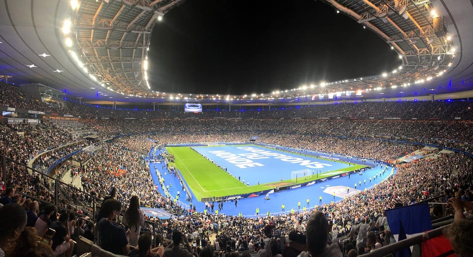 Il est le 2e rappeur à remplir le Stade de France, sans annoncer d'invité | L'actu de l'industrie musicale